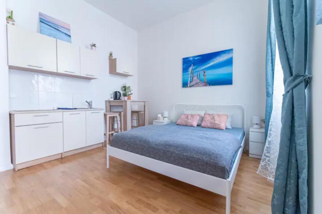 Favorite Apartment In The Center Of Prague 1 Praga Exterior foto